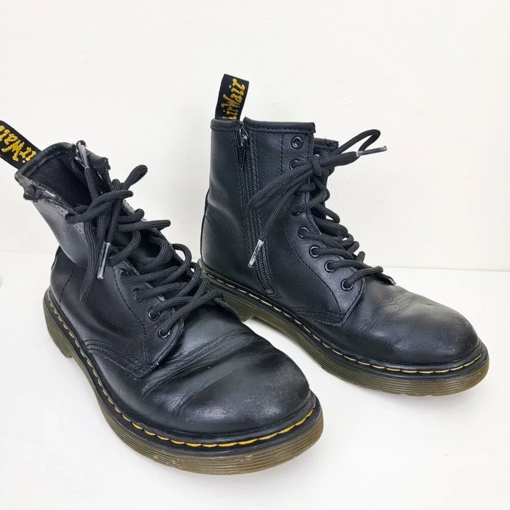 Dr. Martens 1460 Junior's Leather Boots US 2